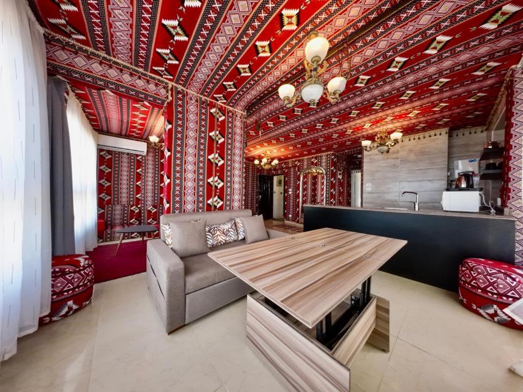 Downtown Sea View Suites İskenderiye Dış mekan fotoğraf