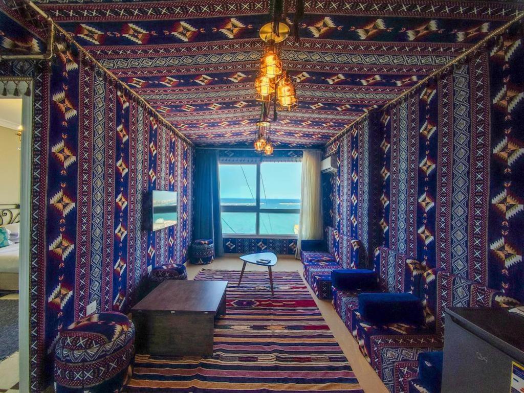 Downtown Sea View Suites İskenderiye Dış mekan fotoğraf