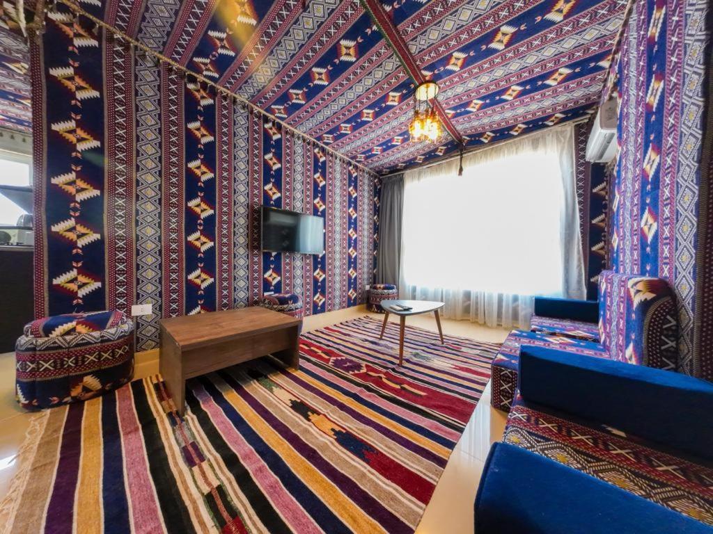 Downtown Sea View Suites İskenderiye Dış mekan fotoğraf